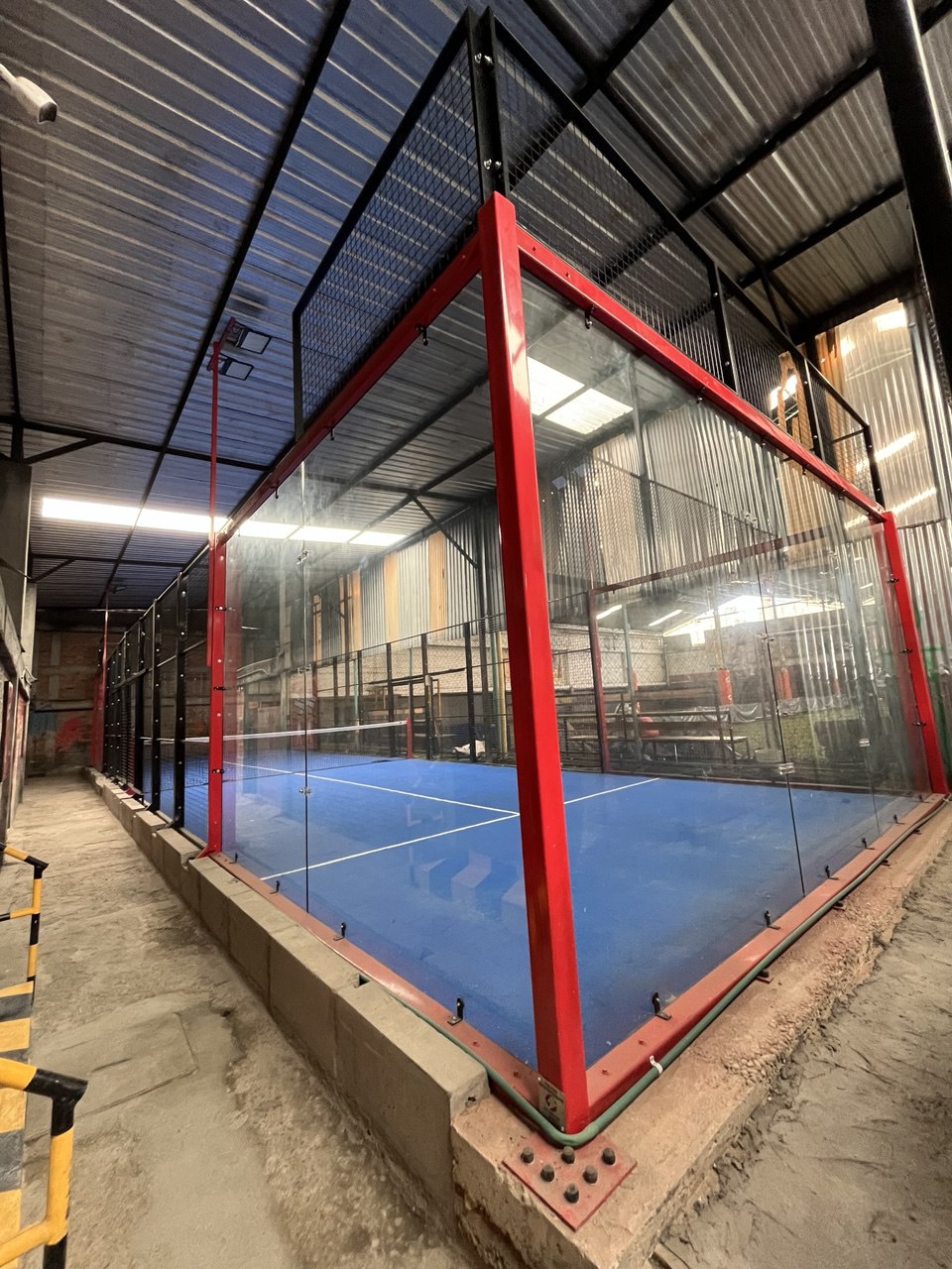 Canchas de pádel en Bogotá construidas por Comando Construcciones