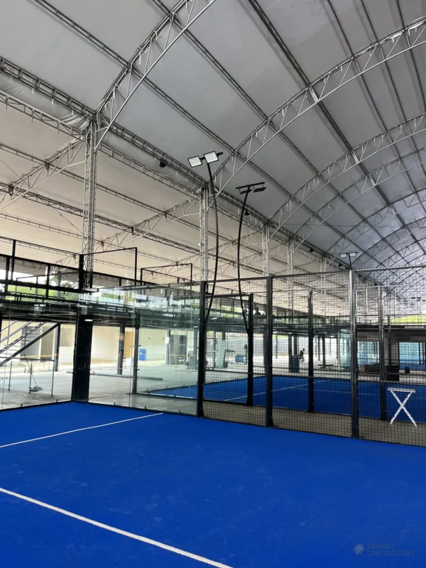 Vista general de la cancha de pádel de 360 Padel en Cali (3 de 3)