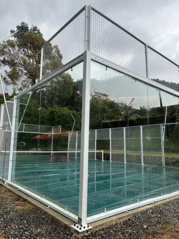 Vista general de la cancha de pádel de Cancha Central en Bogotá, en marzo de 2025