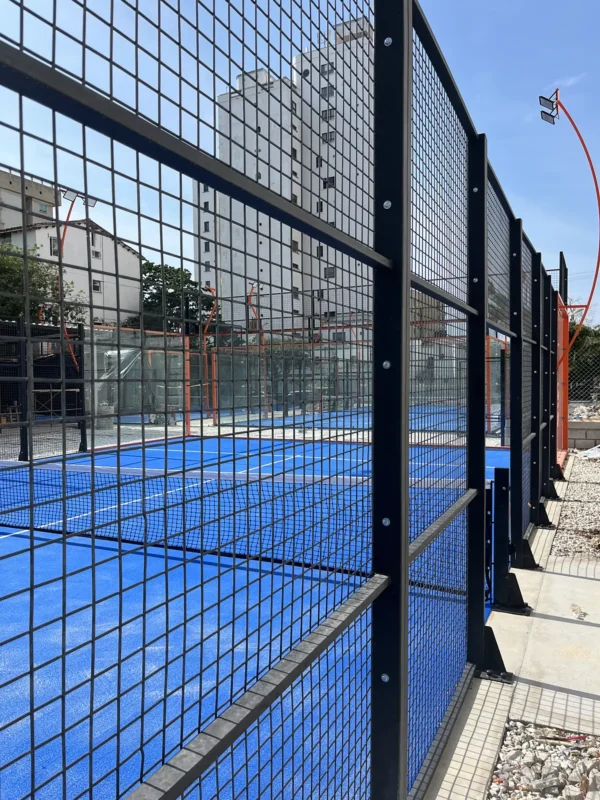 Vista general de la cancha de pádel de Cinto Padel Club en Santa Marta (4 de 4)